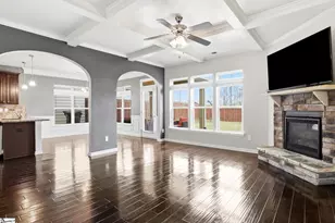 190 Heatherwood Ln, Greer, SC 29651 - Photo 5