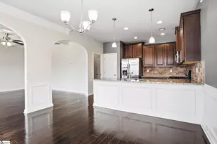 190 Heatherwood Ln, Greer, SC 29651 - Photo 9