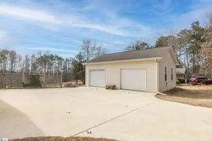 13009 Danube Cir, Seneca, SC 29672 - Photo 3