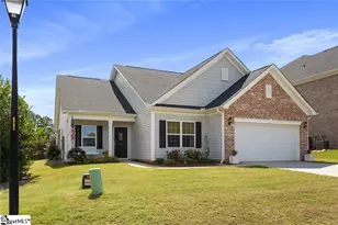301 Valley Oak Dr, Belton, SC 29627 - Photo 1