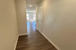 202 Stonyway Ln, Easley, SC 29640 - Photo 3