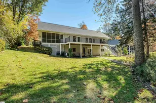 113 Cane Creek Harbor Rd, Seneca, SC 29671 - Photo 3