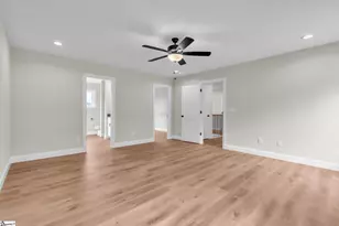 522 Stewart Hill Ct, Taylors, SC 29687 - Photo 11