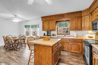 639 Sulphur Springs Road, Greenville, SC 29617 - Photo 13