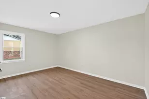 204 W Yellow Wood Dr, Simpsonville, SC 29680 - Photo 9