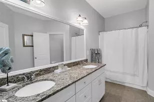 726 Rutherford Rd, Greenville, SC 29609 - Photo 31