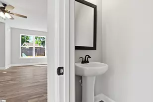 19 Scott St, Greenville, SC 29611 - Photo 19