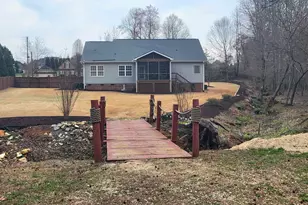 828 Bishop Ave, Greer, SC 29651 - Photo 43