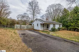 111 Kreswell Cir, Spartanburg, SC 29302 - Photo 5