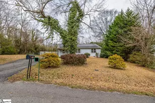 111 Kreswell Cir, Spartanburg, SC 29302 - Photo 3