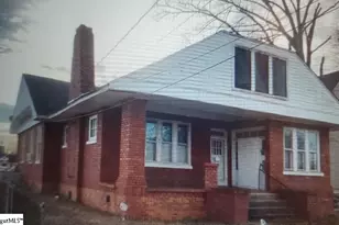 401 Perry Ave, Greenville, SC 29601 - Photo 1