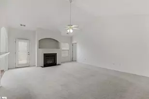 704 Center Rd, Taylors, SC 29687 - Photo 7