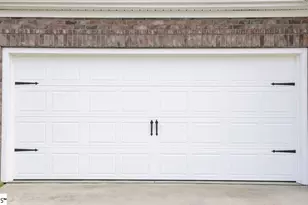 202 Archer Dr, Greenwood, SC 29649 - Photo 3