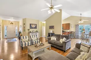 101 Riviera Cir, Anderson, SC 29621 - Photo 5