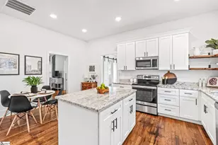 26 2nd St, Greenville, SC 29611 - Photo 17