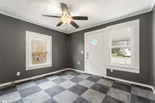 214 Minus St, Greenville, SC 29601 - Photo 9