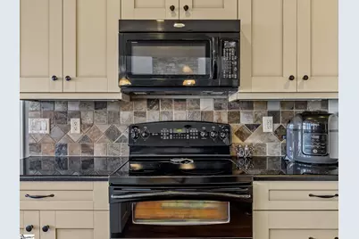 475 Twin Springs Drive, Spartanburg, SC 29301 - Photo 15