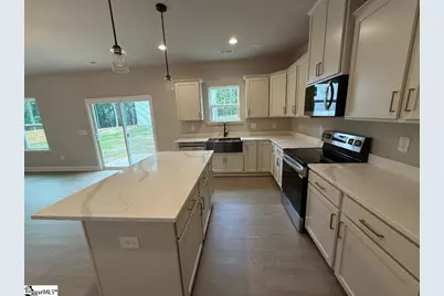 88 Wilson Street, Greer, SC 29651 - Photo 7