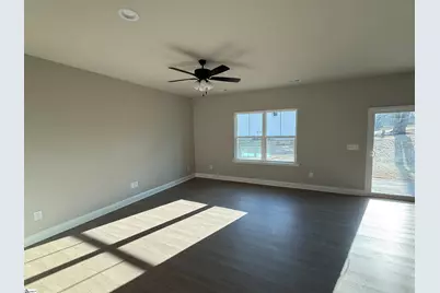 88 Wilson Street, Greer, SC 29651 - Photo 5