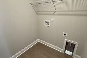 88 Wilson St, Greer, SC 29651 - Photo 9