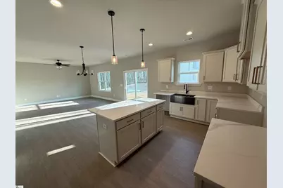 88 Wilson Street, Greer, SC 29651 - Photo 5