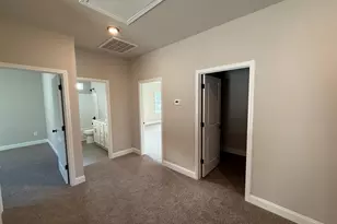 88 Wilson St, Greer, SC 29651 - Photo 7