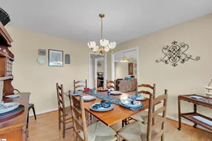 437 Cresthaven Dr, Boiling Springs, SC 29316 - Photo 11