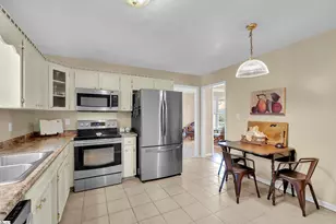 437 Cresthaven Dr, Boiling Springs, SC 29316 - Photo 13