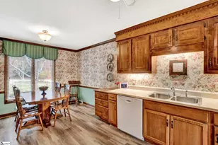 8 Graystone Way, Taylors, SC 29687 - Photo 7