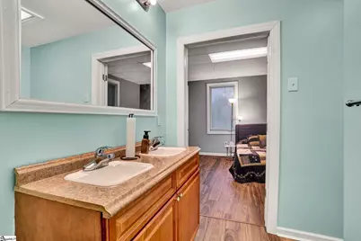 2505 E Brown Street, Seneca, SC 29678 - Photo 25