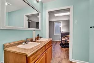 2505 E Brown St, Seneca, SC 29678 - Photo 25