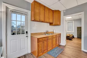 2505 E Brown St, Seneca, SC 29678 - Photo 17