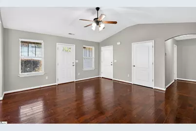 119 Autumn Hill Road, Greer, SC 29651 - Photo 5