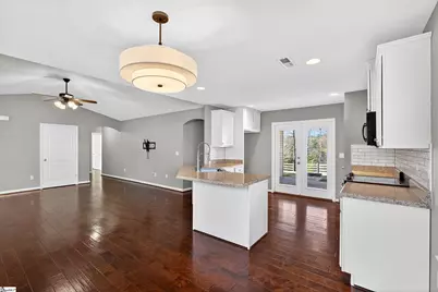 119 Autumn Hill Road, Greer, SC 29651 - Photo 7