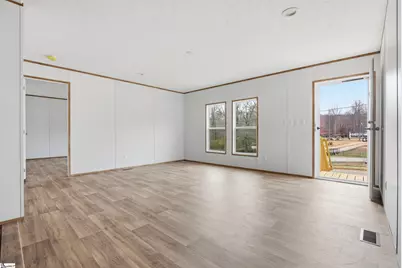 523 Raines Road, Easley, SC 29640 - Photo 7