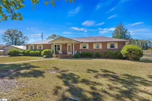 232 Strawberry Rd, Anderson, SC 29626 - Photo 5