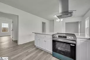 136 Lee St, Laurens, SC 29360 - Photo 11