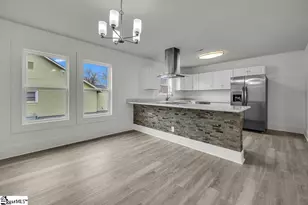 136 Lee St, Laurens, SC 29360 - Photo 7