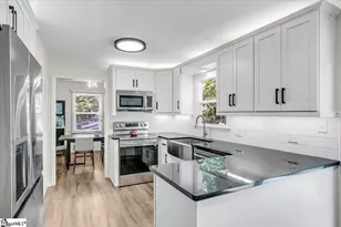 104 Carrollwood Ln, Spartanburg, SC 29302 - Photo 9