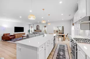 209 Furness Dr, Fountain Inn, SC 29644 - Photo 11