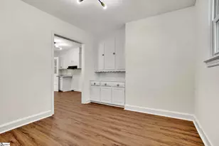 207 Elm St, Clinton, SC 29325 - Photo 13