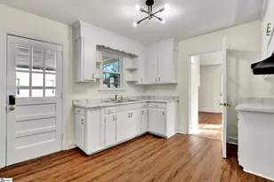 207 Elm St, Clinton, SC 29325 - Photo 9