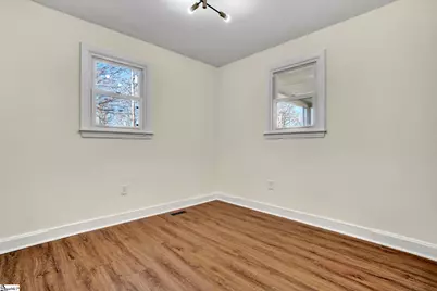 207 Elm Street, Clinton, SC 29325 - Photo 15