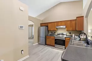 100 Muskogee Ln, Gray Court, SC 29645 - Photo 15