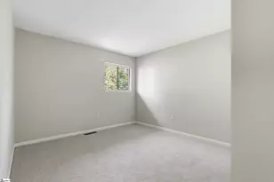 105 Briarview Cir, Greenville, SC 29615 - Photo 7