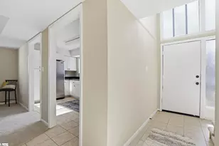 105 Briarview Cir, Greenville, SC 29615 - Photo 3