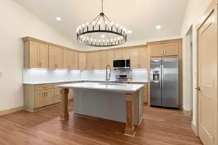 111 W 2nd St, Williamston, SC 29697 - Photo 9