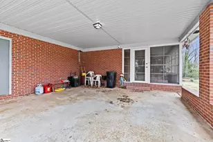 1026 Sunset Blvd, Clinton, SC 29325 - Photo 31