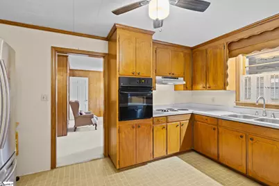 1026 Sunset Boulevard, Clinton, SC 29325 - Photo 7