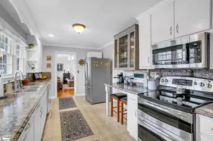 401 Parkins Mill Rd, Greenville, SC 29607 - Photo 15